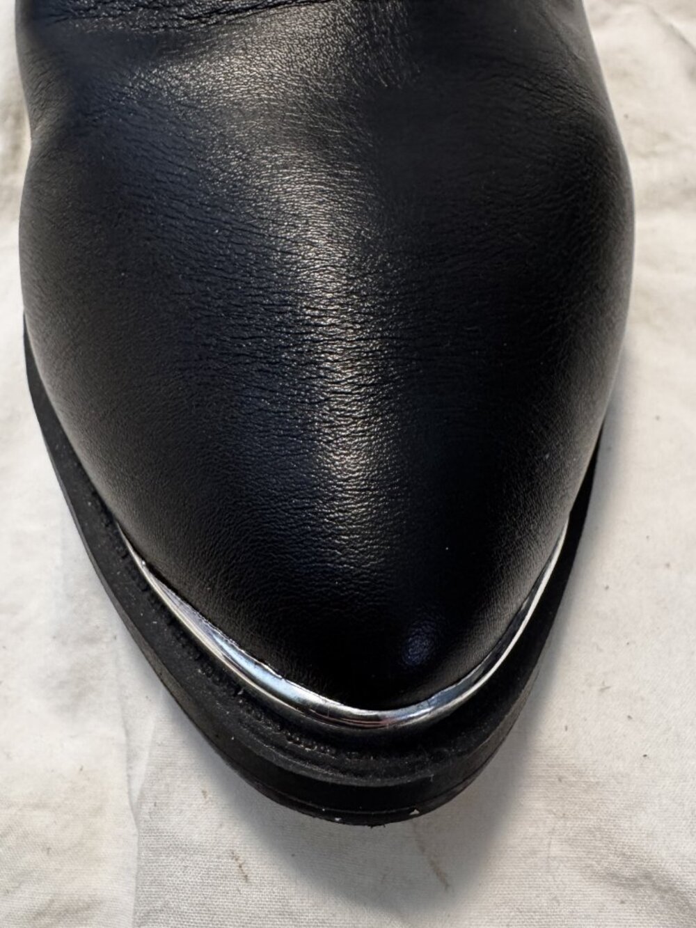 Dolce Vita Black Leather Mule – Pointed Toe Slip-On | Size 8.5 - MF0302 - Picture 4 of 5